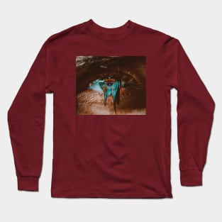 Eye motel Long Sleeve T-Shirt